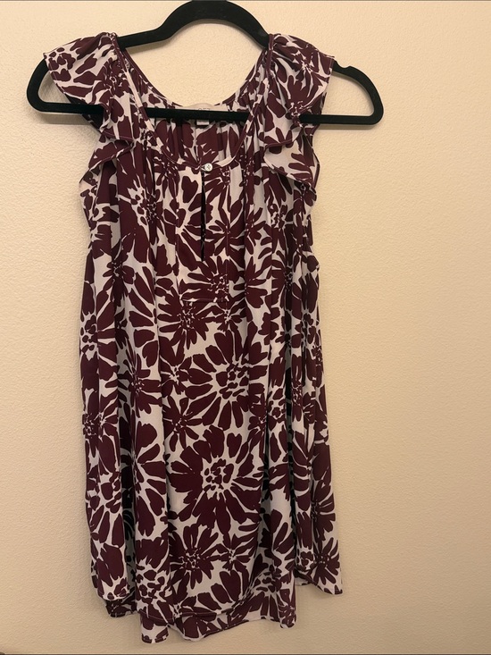 LOFT Tops - LOFT Burgundy and Cream Floral Sleeveless top camisole shell